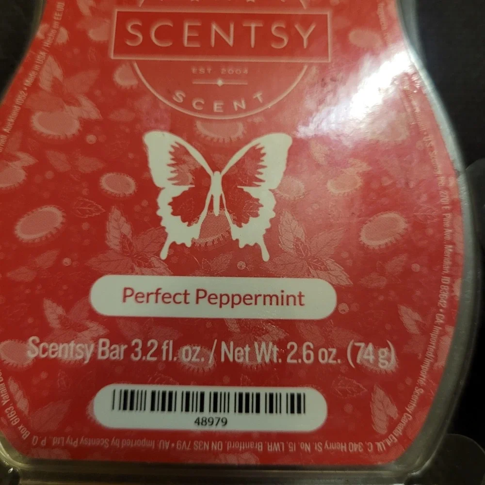 Lot Of 3 New Scentsy Wax  - 3.2 oz Bars - Christmas Scents Christmas Cottage....